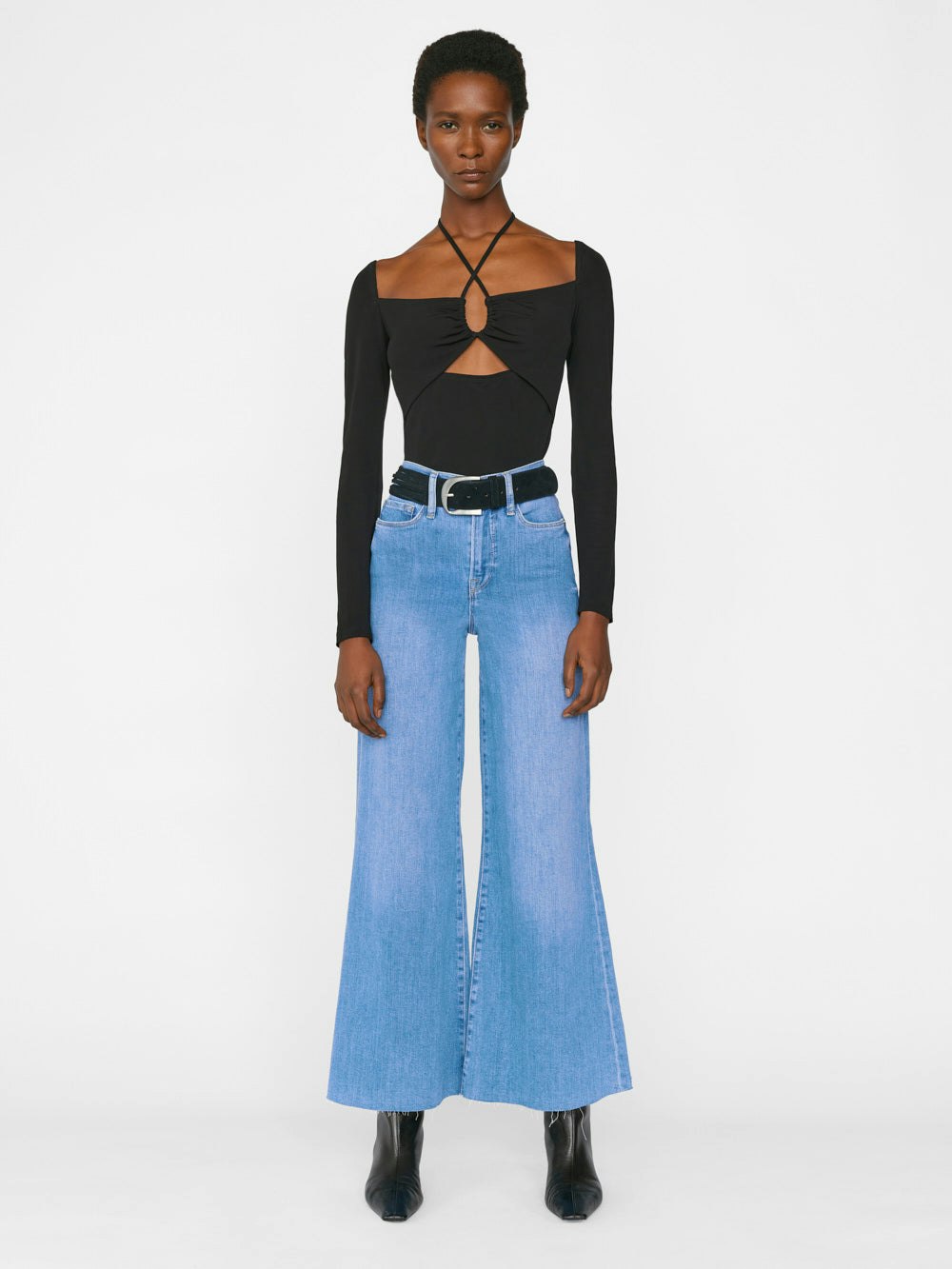 jeans full body view alt:hover